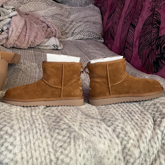 boots - Picture 10 of 15